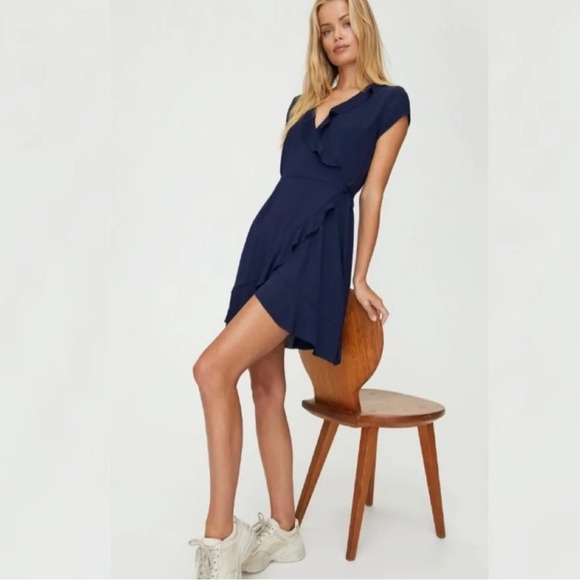 Aritzia Sunday Best Savoy navy blue mini dress - Picture 1 of 8